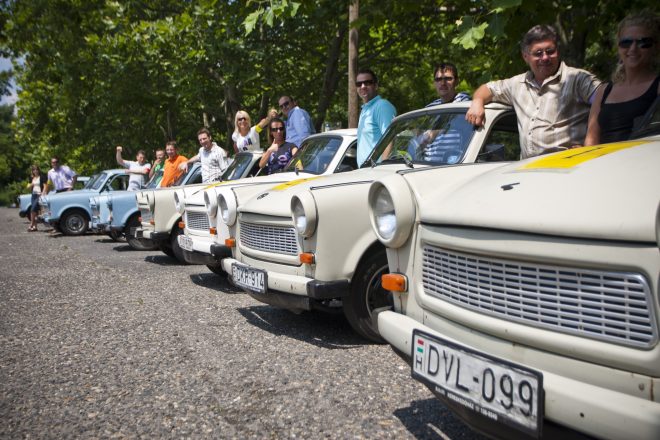 Stag Do Companies - 7 Steps to Choose the Best One [2024]: Stagmadness trabant driving