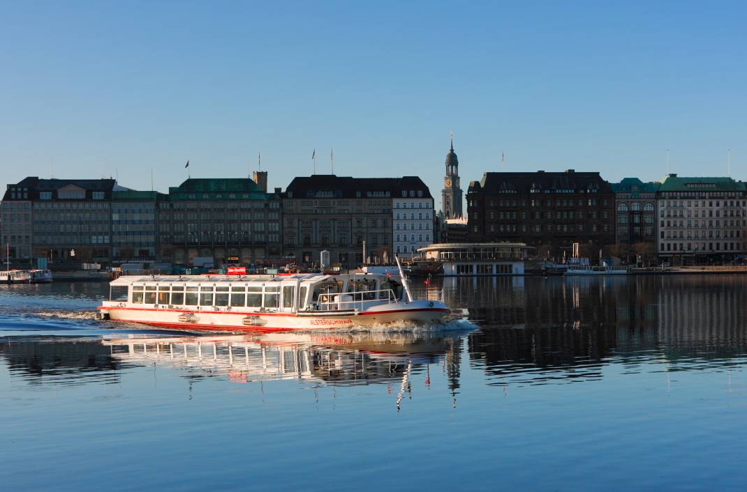 riverboat hamburg