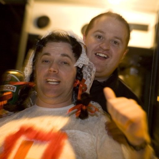 Budapest-Party Bus 2 hours-1