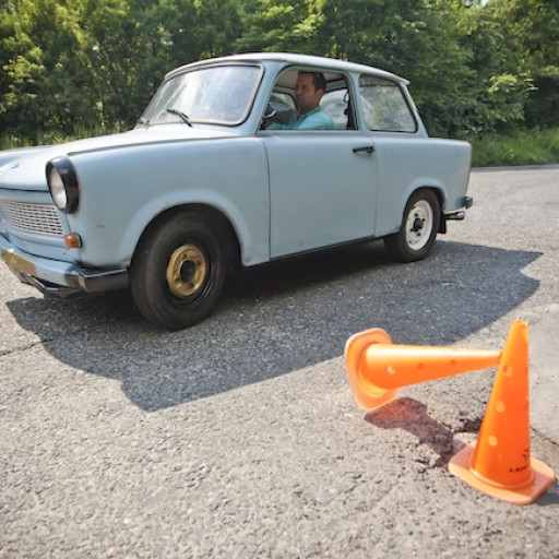 Budapest-Trabant - Slow and Furious-5