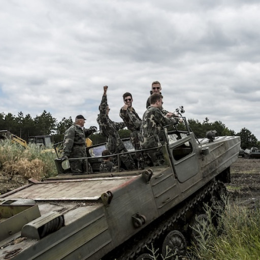 Budapest-Tank - Armoured Vehicle Driving-3