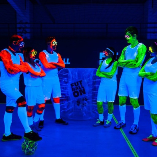 Budapest-Bubble Football - Neon-1