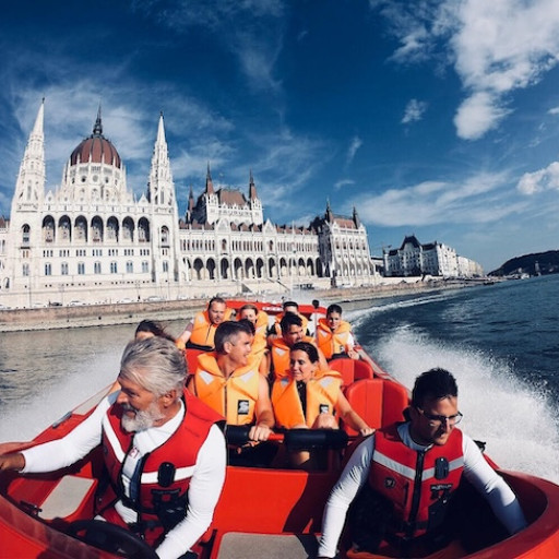 Budapest-Speedboat - Mad Jet-6