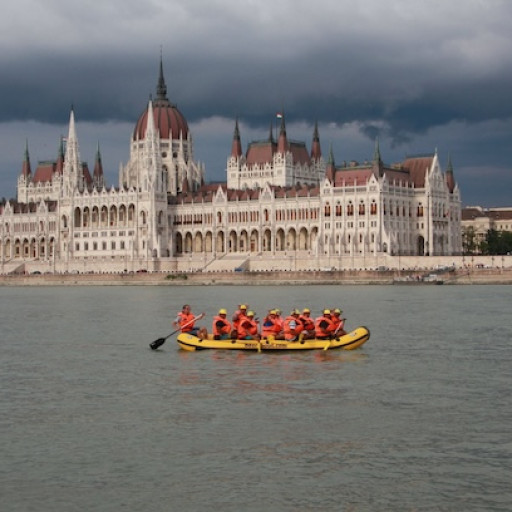 Budapest-Rafting - Sunset Beer Boat-1