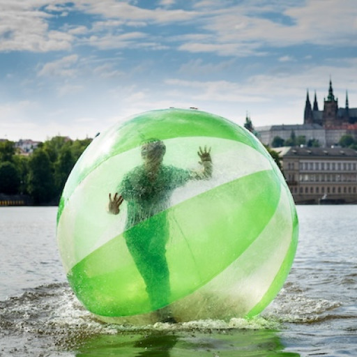 Prague-Water Zorbing-5